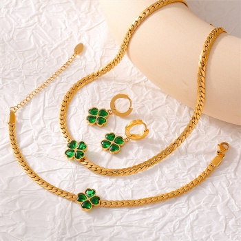 Nacklace Set