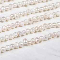 Freshwater Pearl Beads